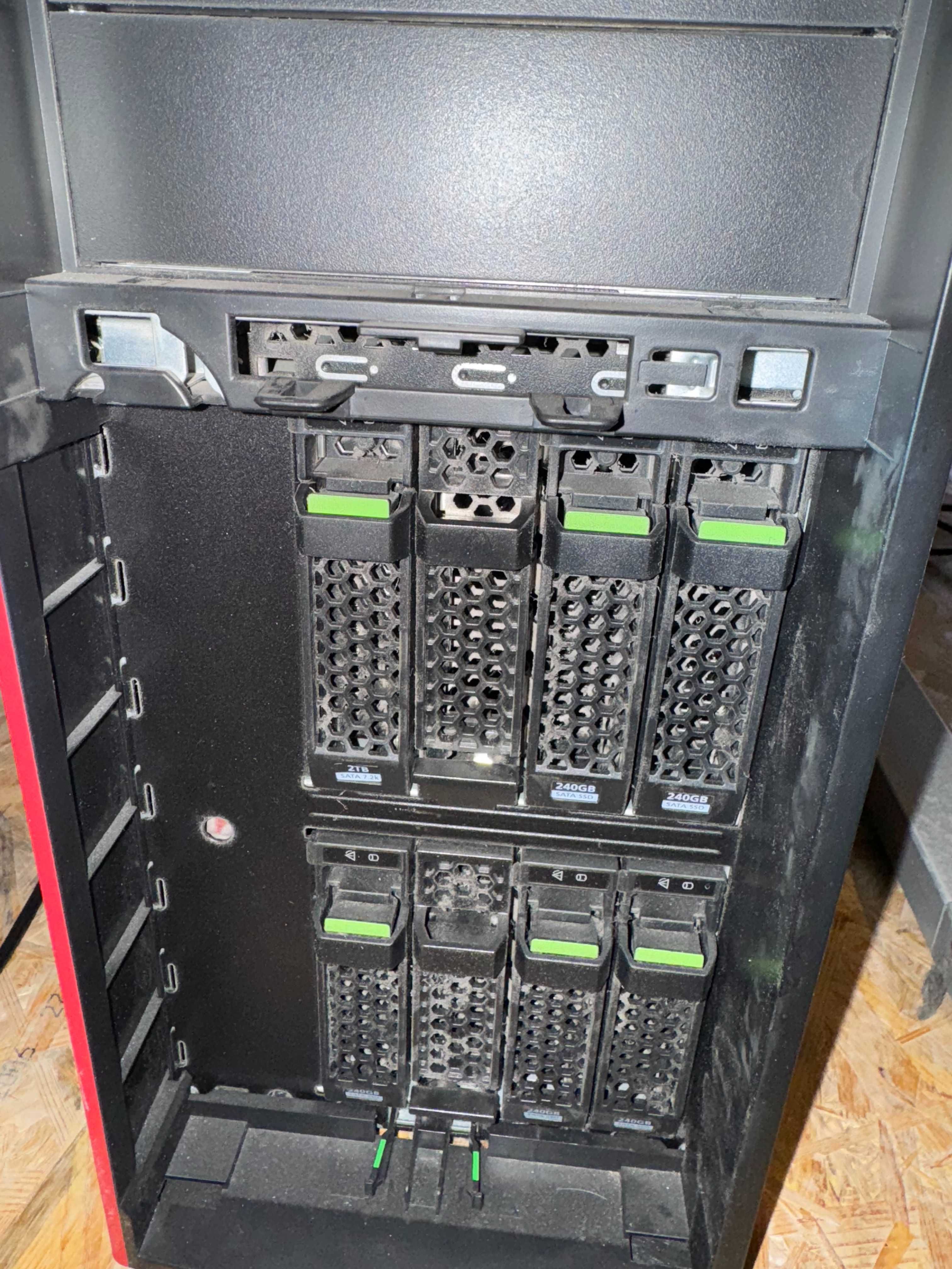 Serwer FUJITSU PRIMERGY TX1330 M4, 4x SSD + 1x HDD, SQL 2019 Standard