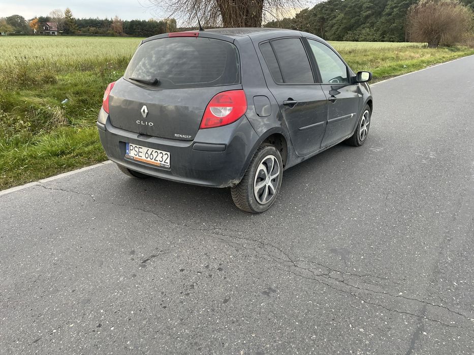 Renault clio III 2005 1.6 16v gaz doinwestowany.