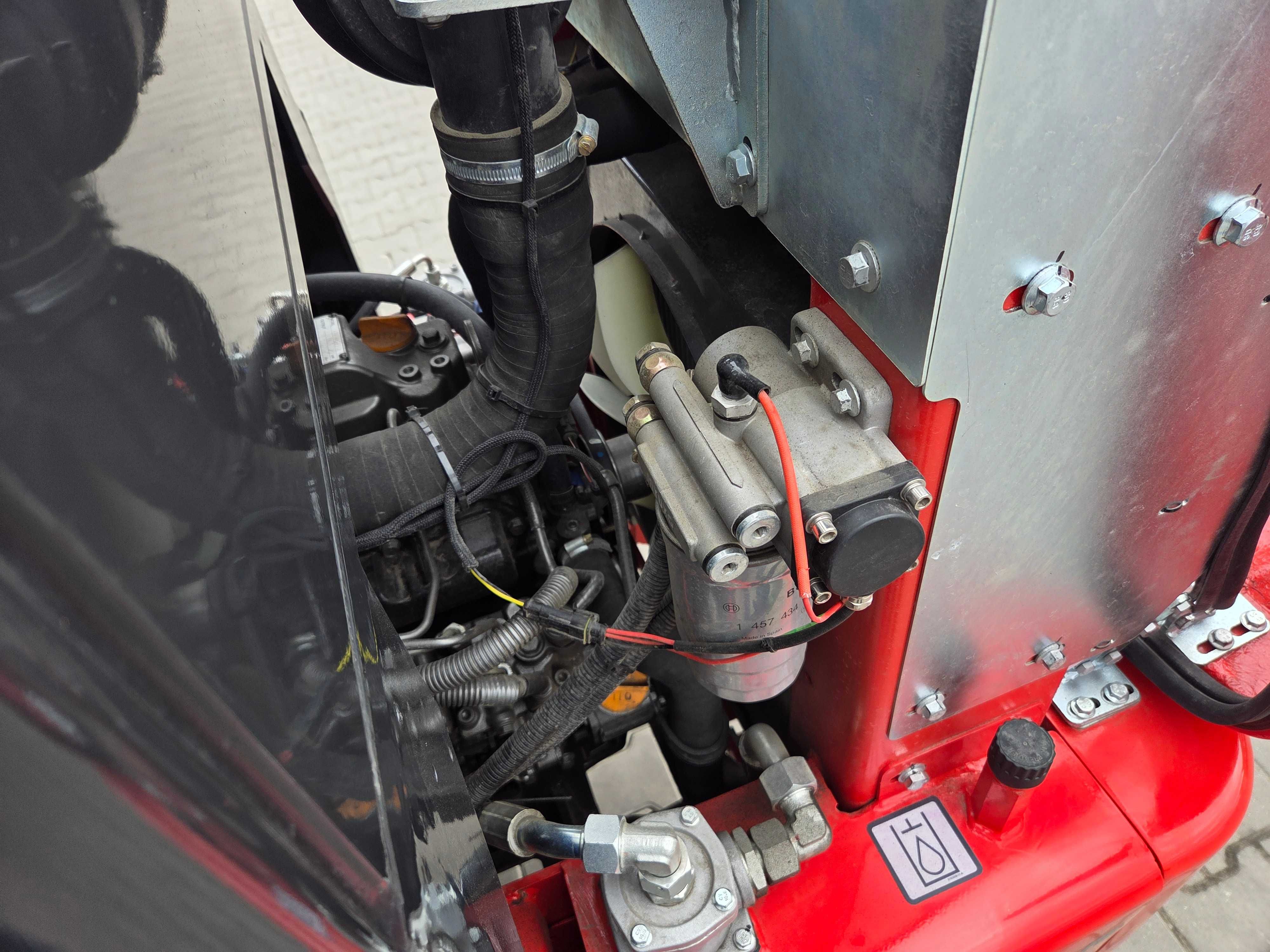 XTM X220 z Kabiną, mini ładowarka 2025 YANMAR ZESTAW 1200KG UDŹWIGU