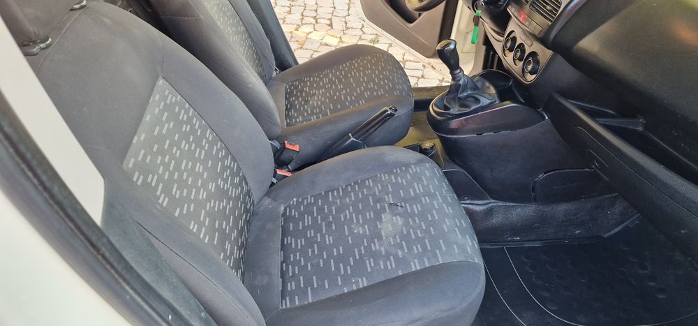 Opel combo 1.3 multijet