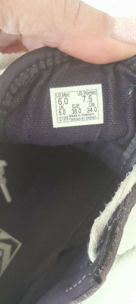 Кеды Vans кожаные размер 37-38
