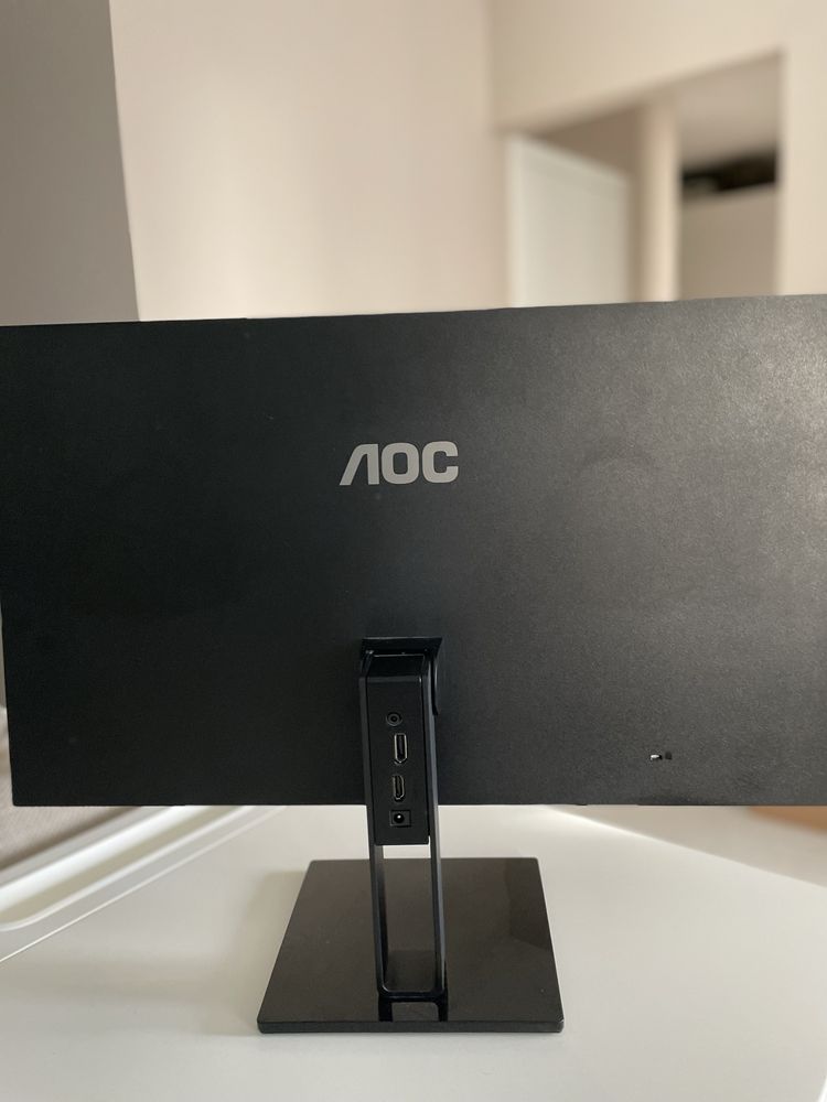 Monitor AOC 24 cale