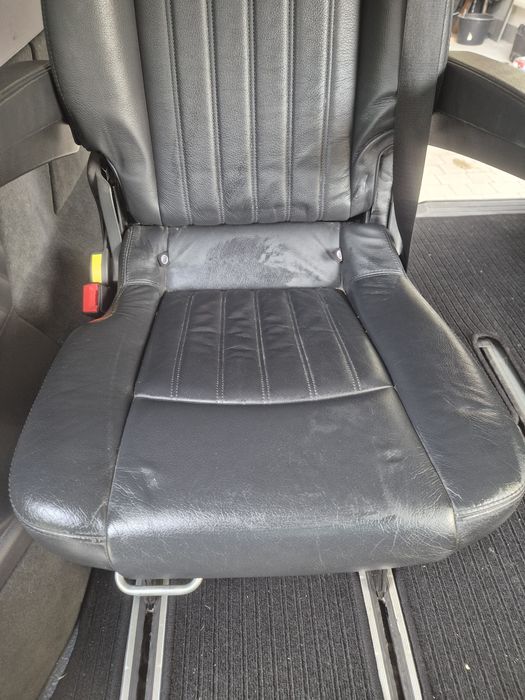 Fotele Kapitanskie Viano/Vito 639 Skóra czarna