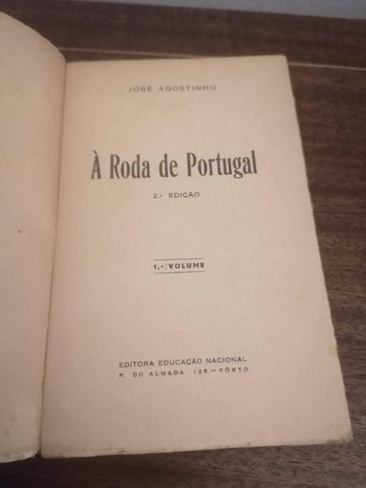 Livro “Á Roda de Portugal” de José Agostinho