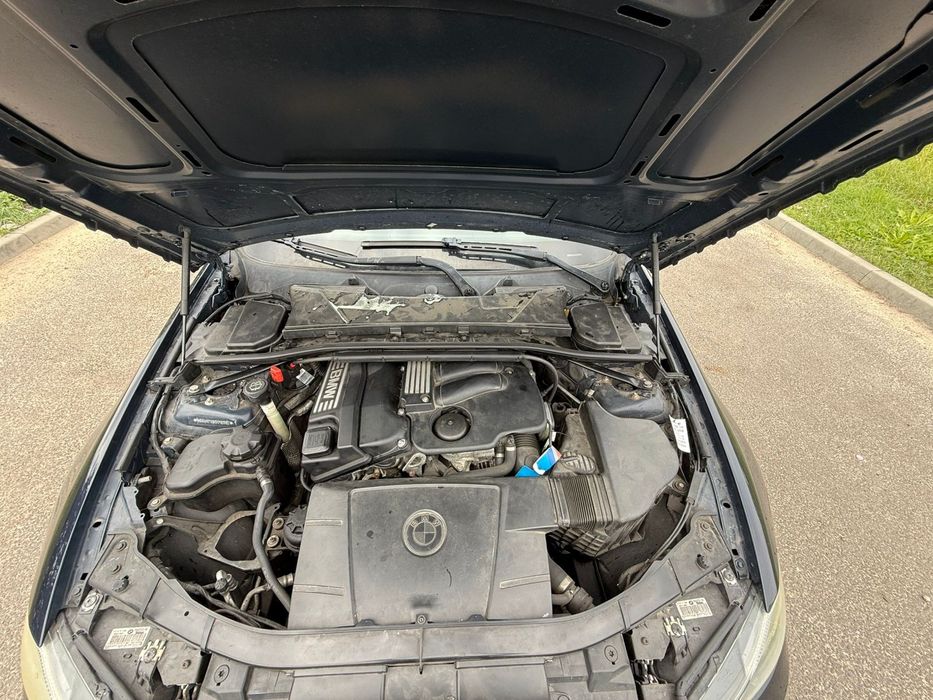 BMW E90, 2.0Benzyna, Automat, 2005Rok