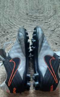 NIKE TIEMPO korki 40,5