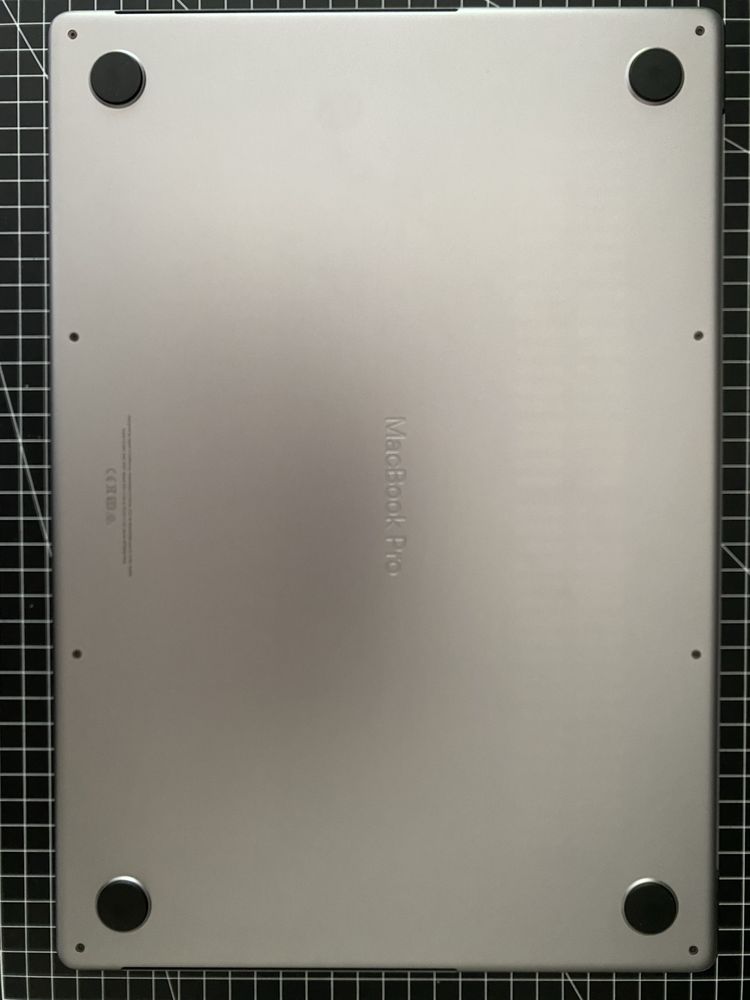 MacBook Pro 16” M1 Pro (2021)