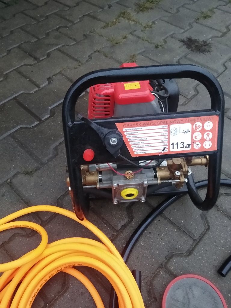 Opryskiwacz spalinowy myjka Karcher pompa 25bar  jak nowy