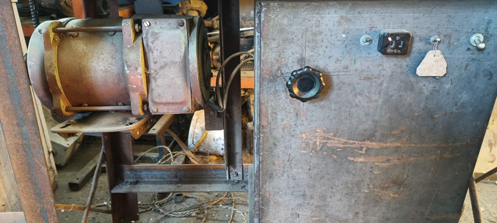 Токарный станок б/у