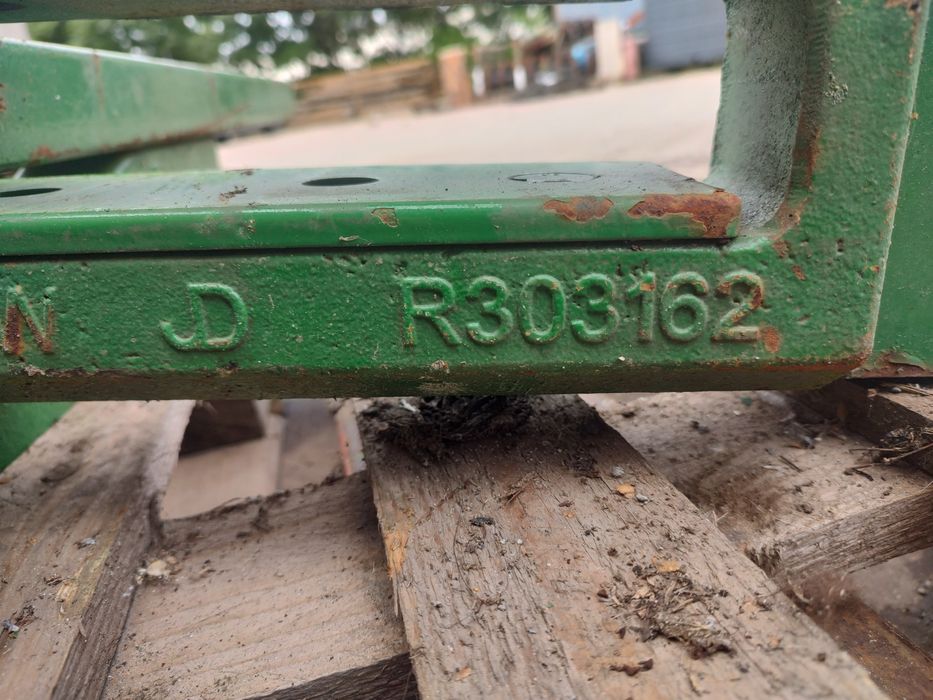 Zaczep polowy dolny belka john deere 7290R seria 7 konsola hitch