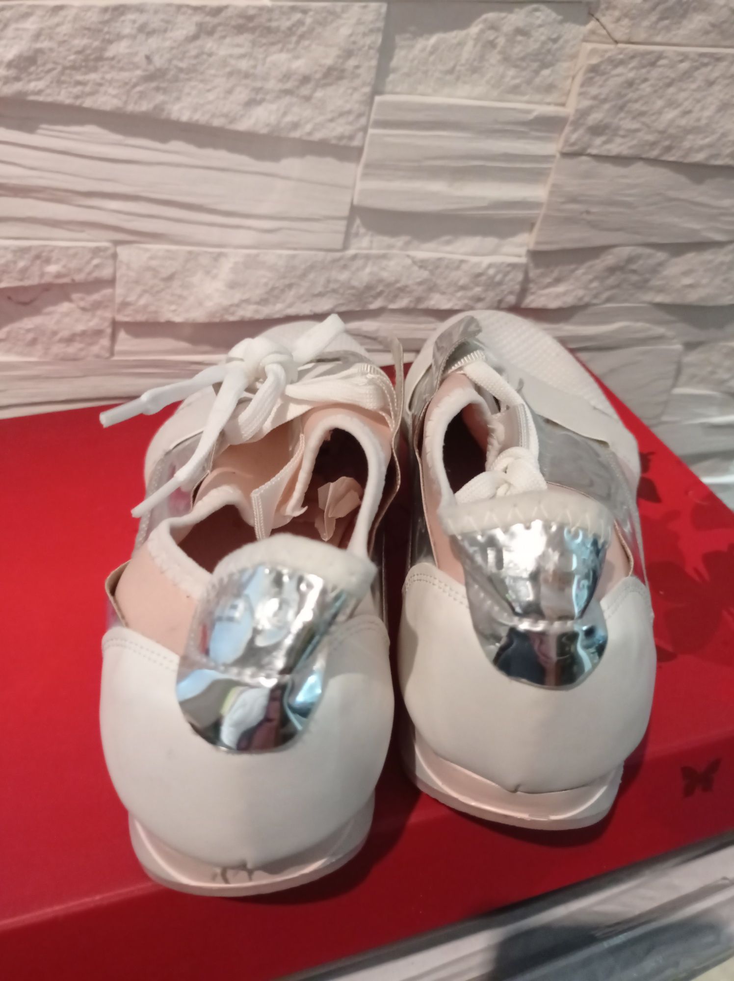 Sportowe buty sneakersy Balenciaga 38 bialo-różowe srebrne