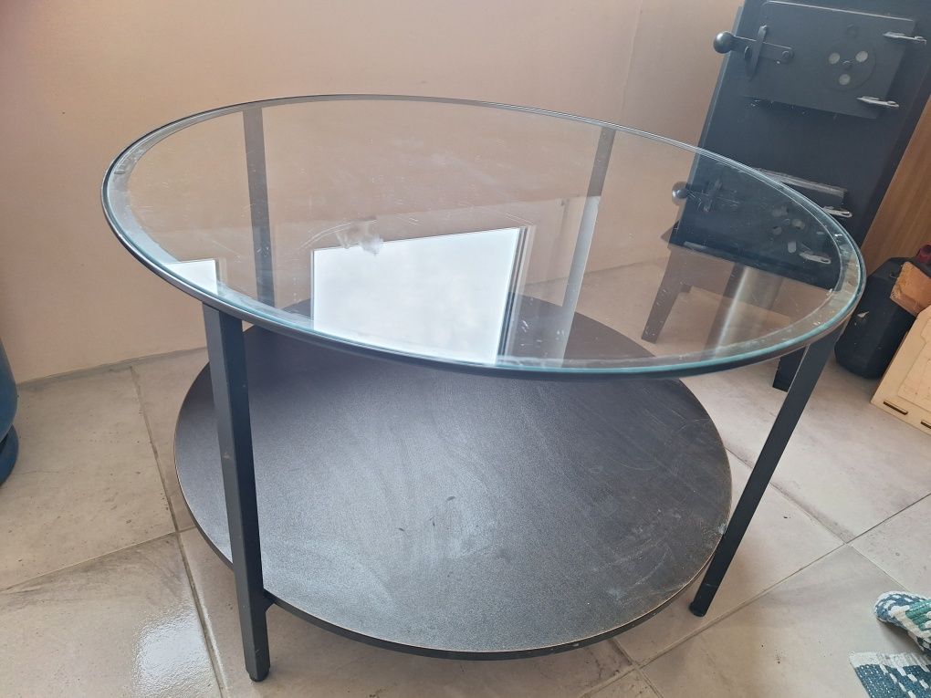 stolik kawowy Ikea VITTSJÖ