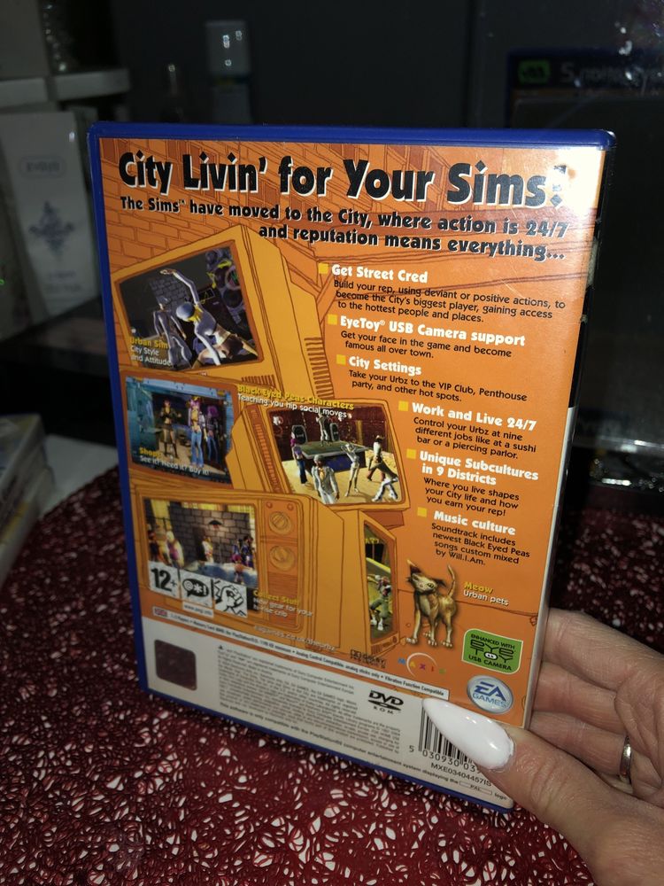 Gra na PS2 "The Urbz - Sims in the city"