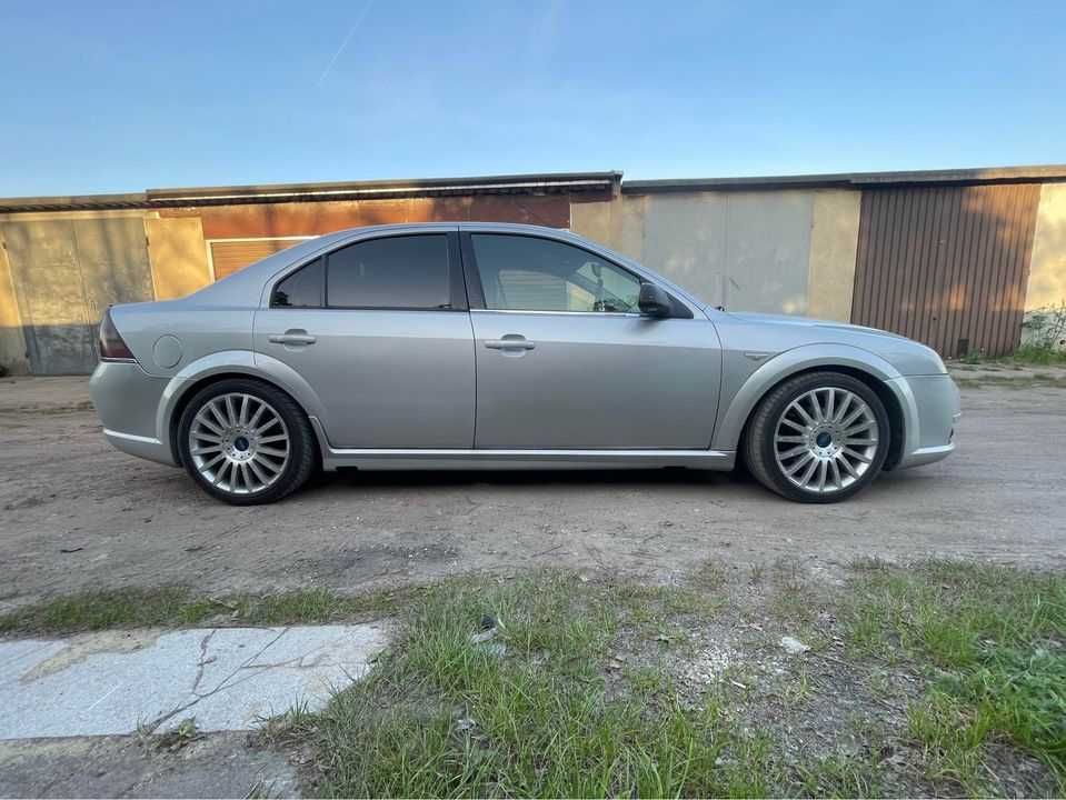 Ford Mondeo ST220+LPG