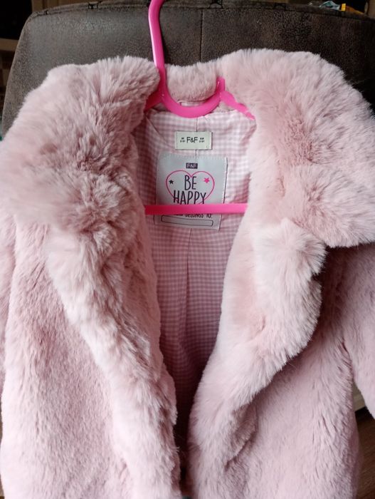 Piękne futerko dla dziewczynki