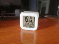 Годинник/будильник/термометр з підсвіткою Colacao 48933