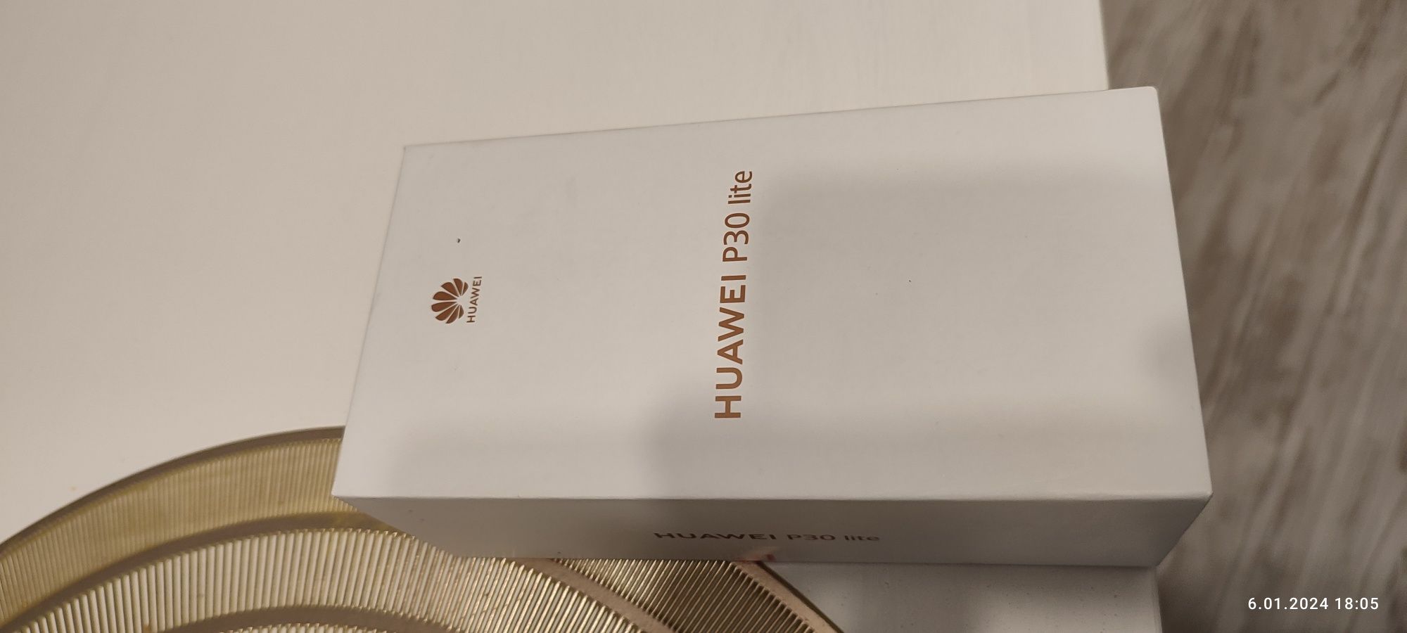 Telefon Huawei P30 lite