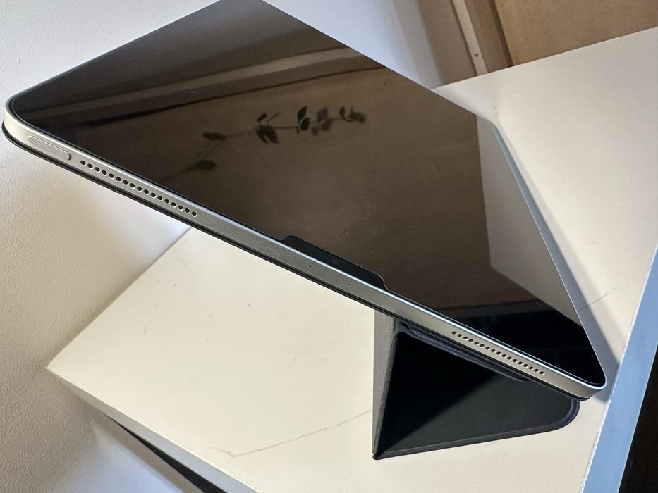 Два робочі планшета iPad Pro 11 та 12,9 2020 рік по 256Gb