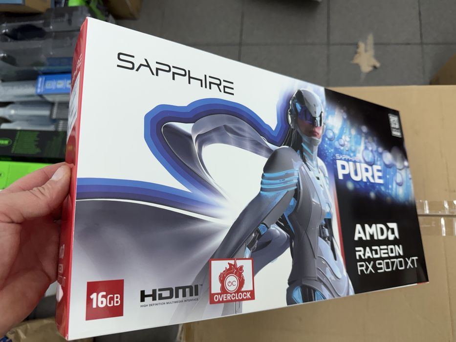 Nową Sapphire Radeon RX 9070 XT Pure 16GB GDDR6