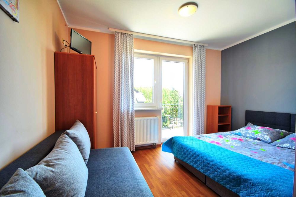 TANIE noclegi, pokoje pracownicze z łazienkami i balkonami w Grzybowie