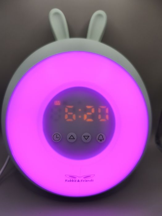 Lampka budząca światłem – Rabbit&Friends