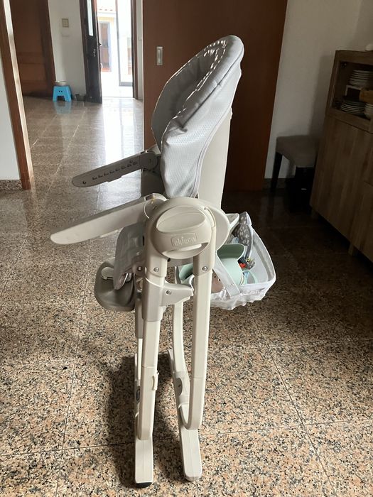 Cadeira alta de papa polly chicco blw. Cadeira para bebes. Refeição