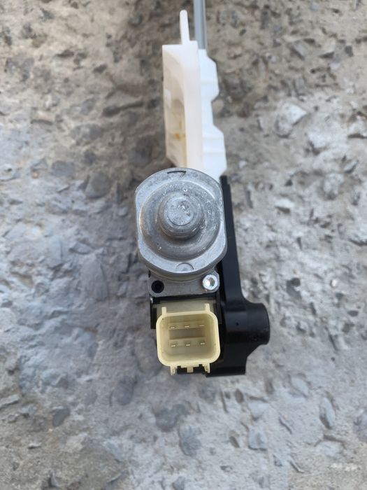 Склопідйомник Ford Edge