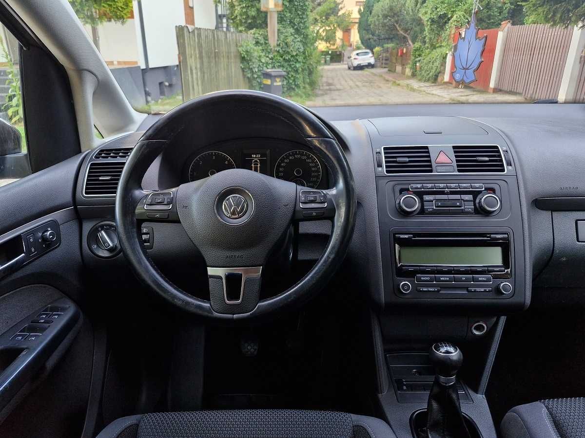 VW Touran _ 2.0 TDI _ 2011 _ Klima _ 7 - Osobowy _ Zarejestrowany _