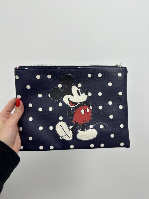 Дві косметички Mickey Mouse