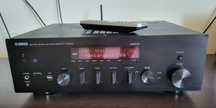 Yamaha RN803D (Amplituner All-in-one)