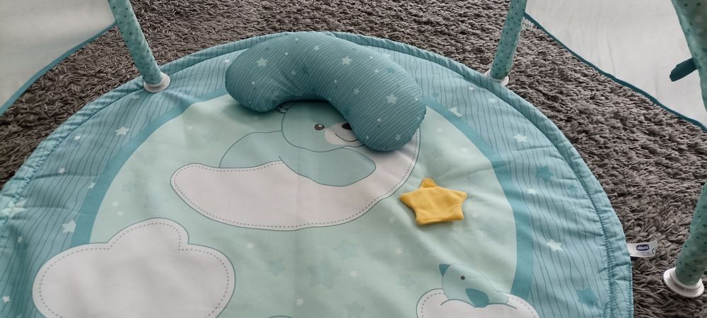 Parque infantil como novo