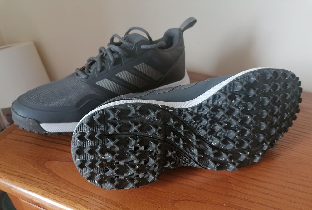Ténis ADIDAS de Golfe - 40 (Novas e originais)