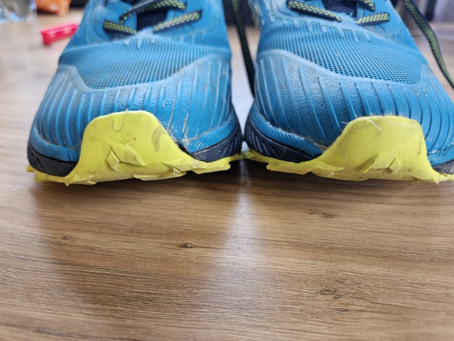 Buty trekkingowe z decathlon idealne na biegi przełajowe 36