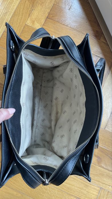 Torebka Guess czarna