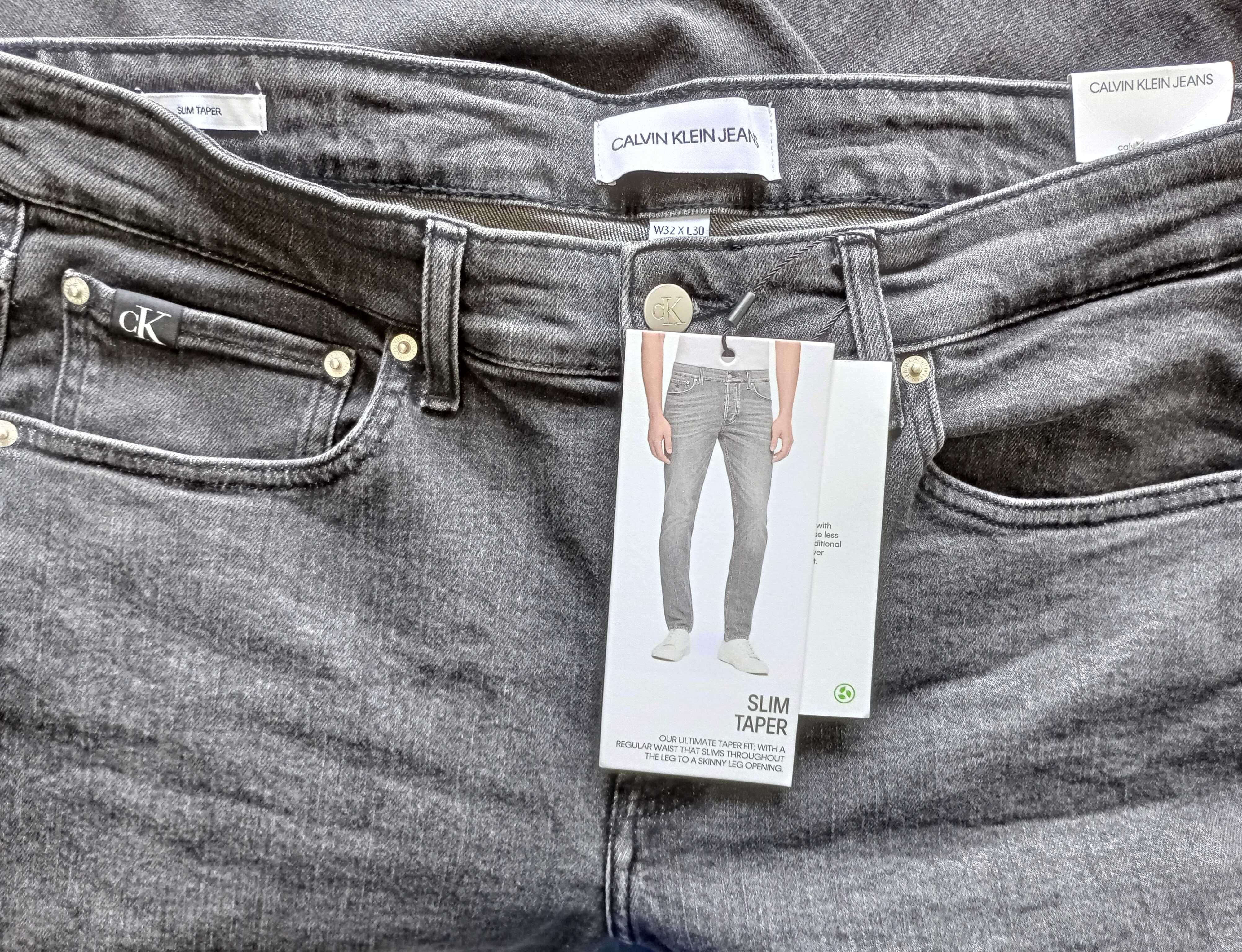 Nowe dżinsy Calvin Klein Jeans czarne