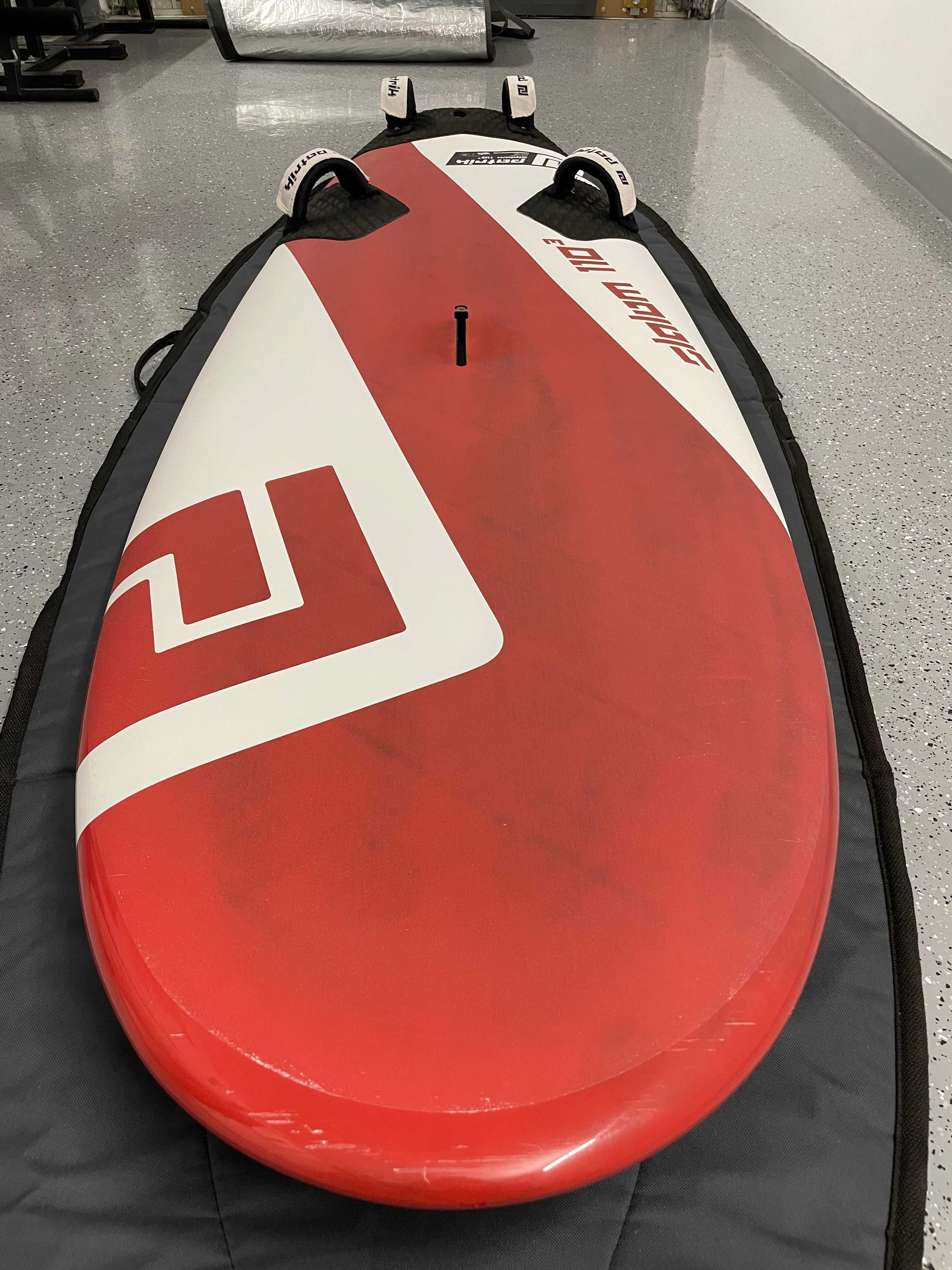 Deska slalomowa Patrik 110L V3, Foil Ready 69cm szer