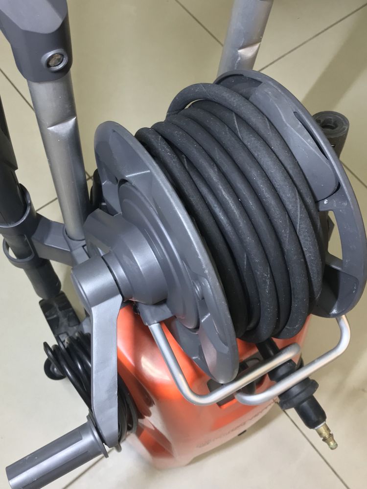 Máquina de Alta Pressão Husqvarna  PW360 • 160 bars