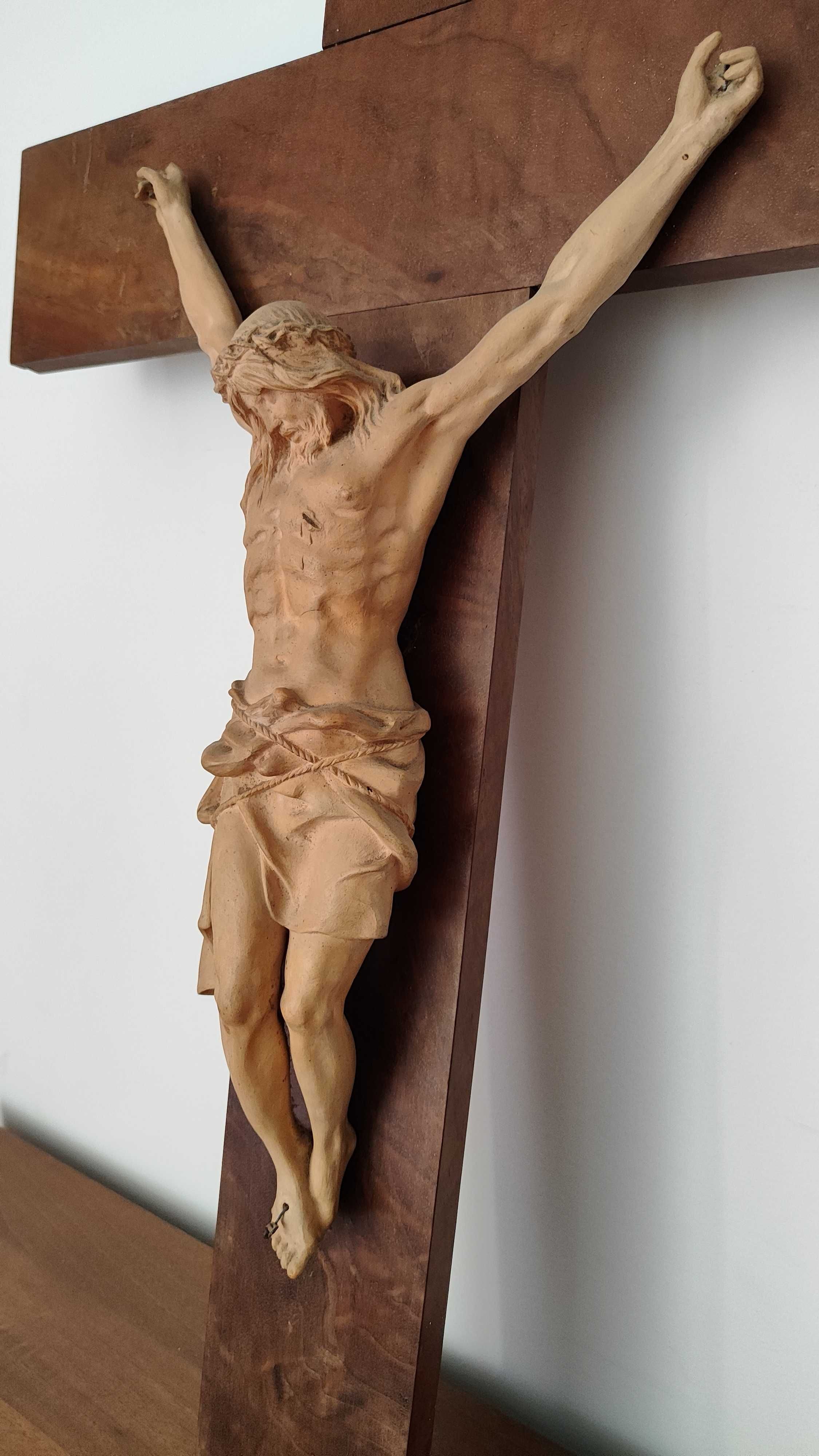 Arte sacra - Cruz em madeira
