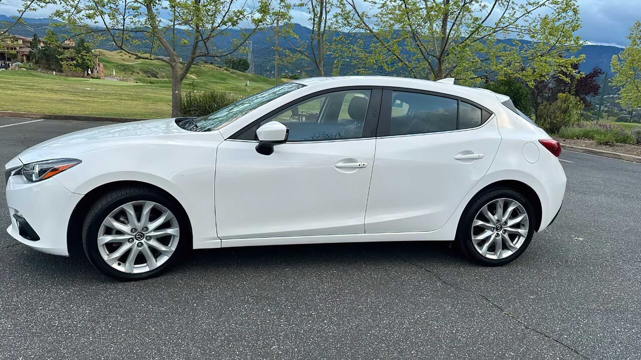 Mazda 3 2016 White