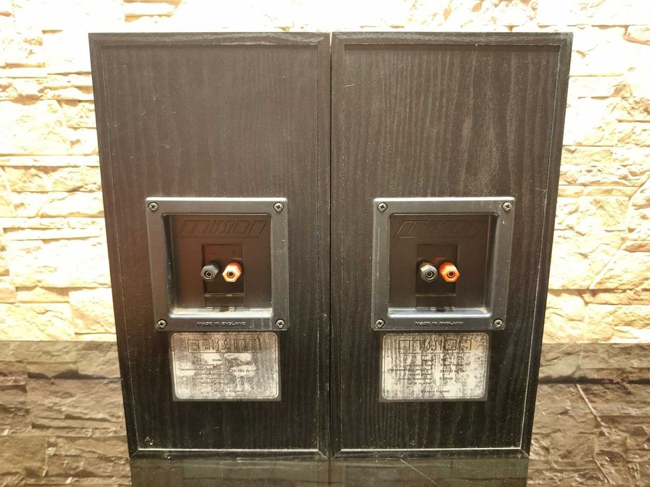 Вінтажна акустична система Mission 761i