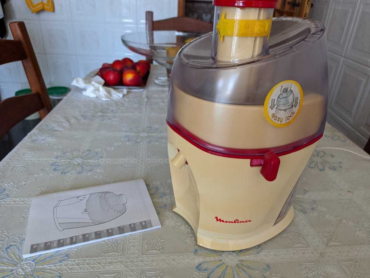 Máquina de Fazer Sumos