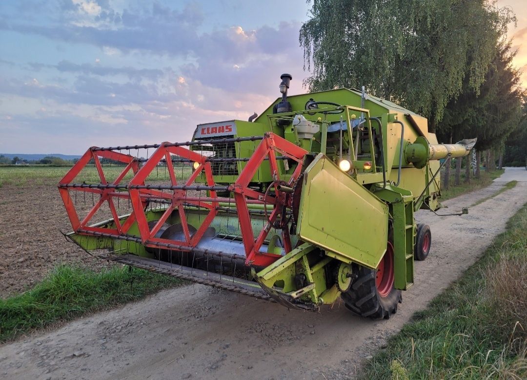 Kombajn zbożowy claas consul nie compact mercator