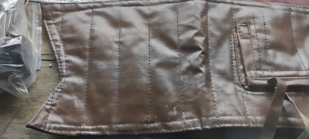 Продам  утеплювач  двигуна ВАЗ 2101, 2102, 21011, 21013