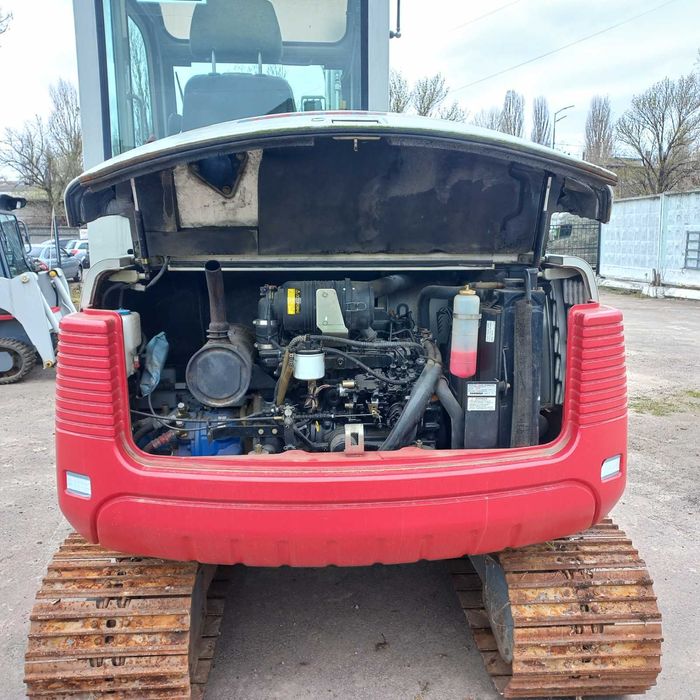 Оренда екскаватора Київ та Україна Takeuchi TB 145  (Вага 4.5 тони)