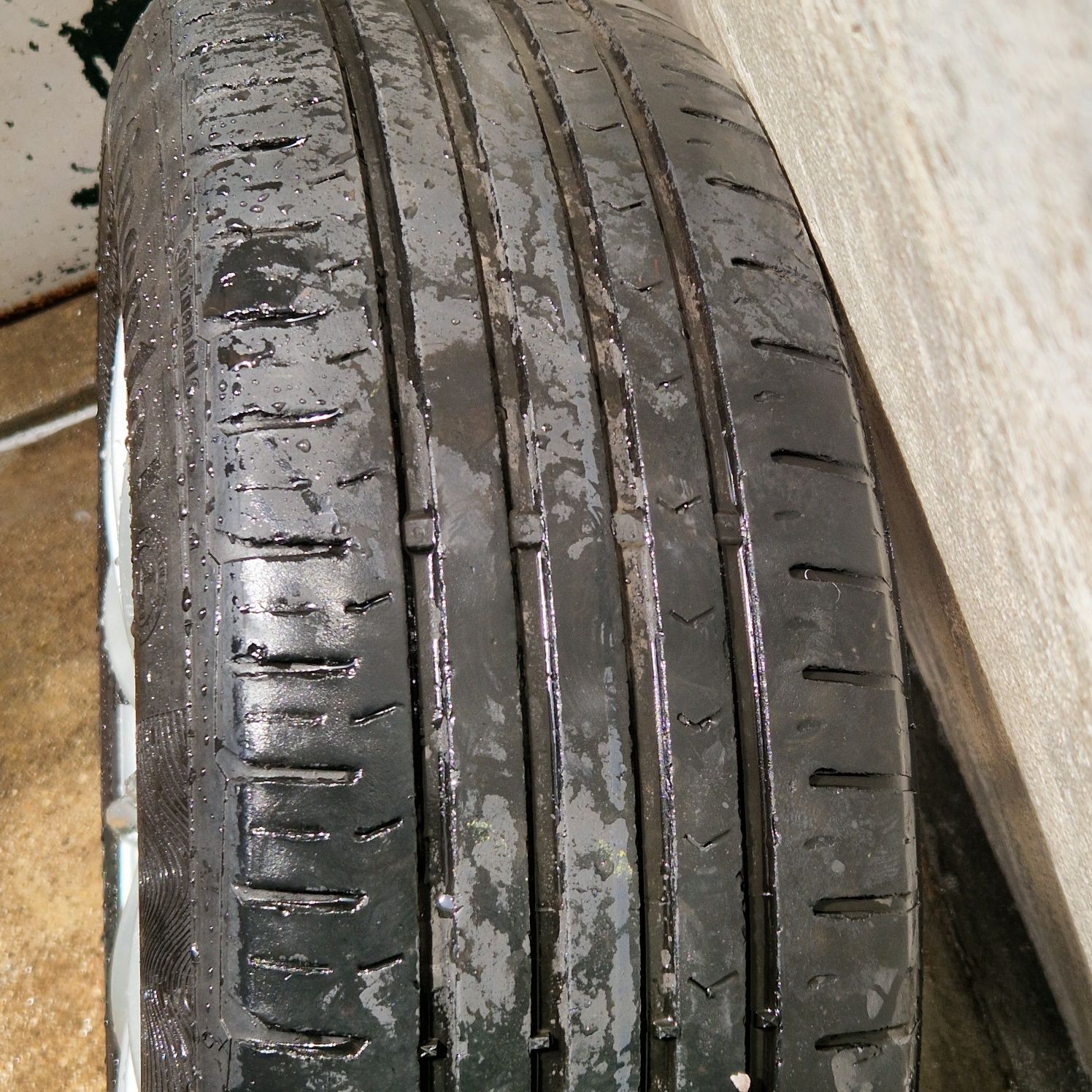 Jantes 16" BMW 5x112 com Pneus Continental – Usadas em Bom Estado