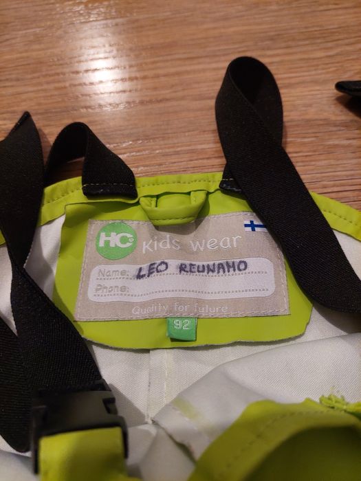 Jaskrawe spodnie na deszcz 92 HC