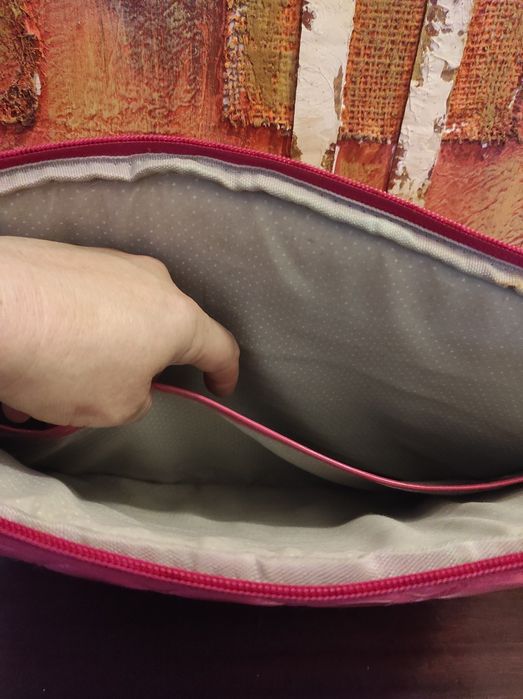 Bolsa nova almofadada para tablet ou outros