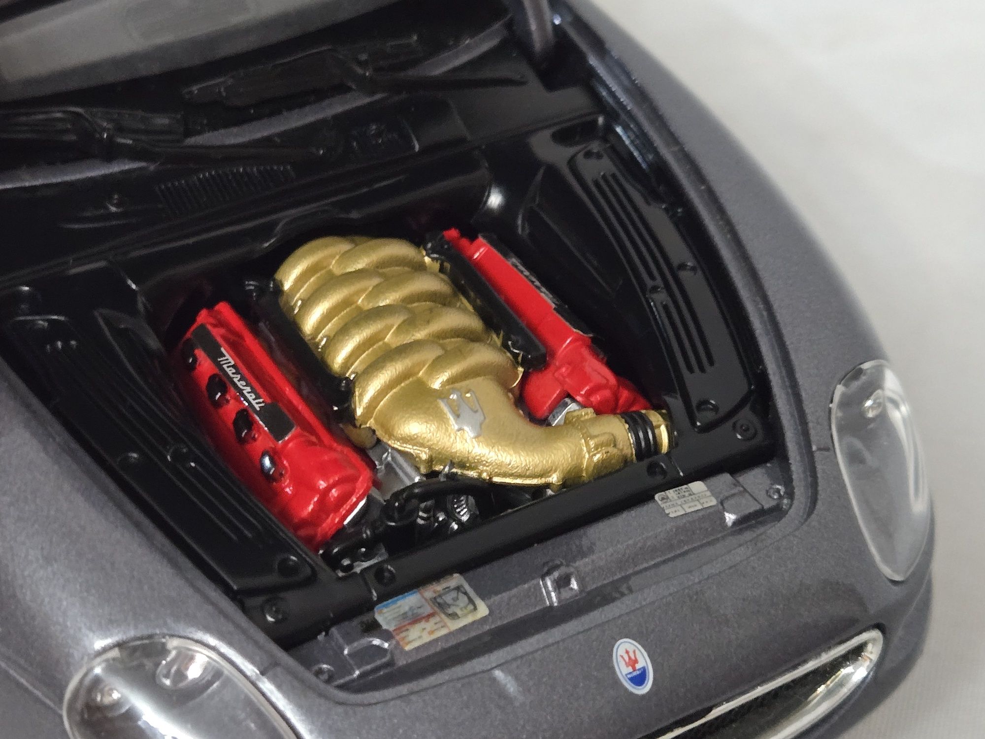 Miniatura Maserati Spider 1/18