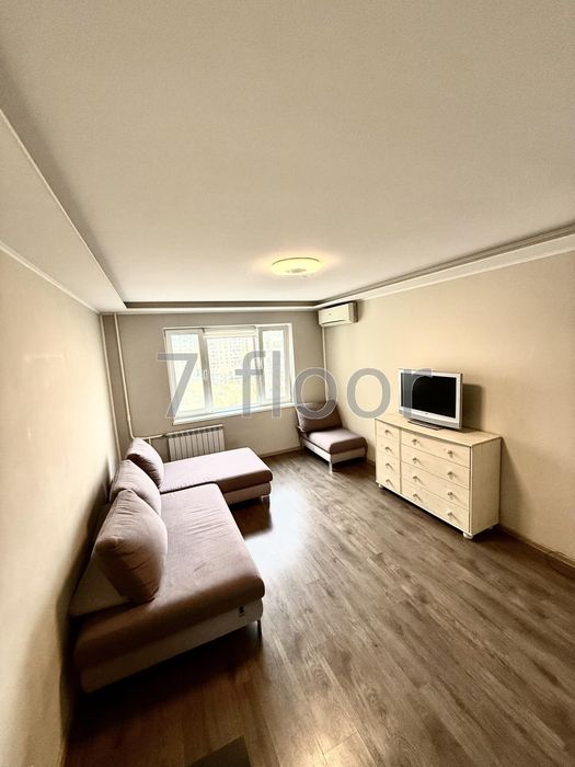 3 кімнатна квартира метро Героїв Дніпра Оболонь ТРЦ Дрім Таун