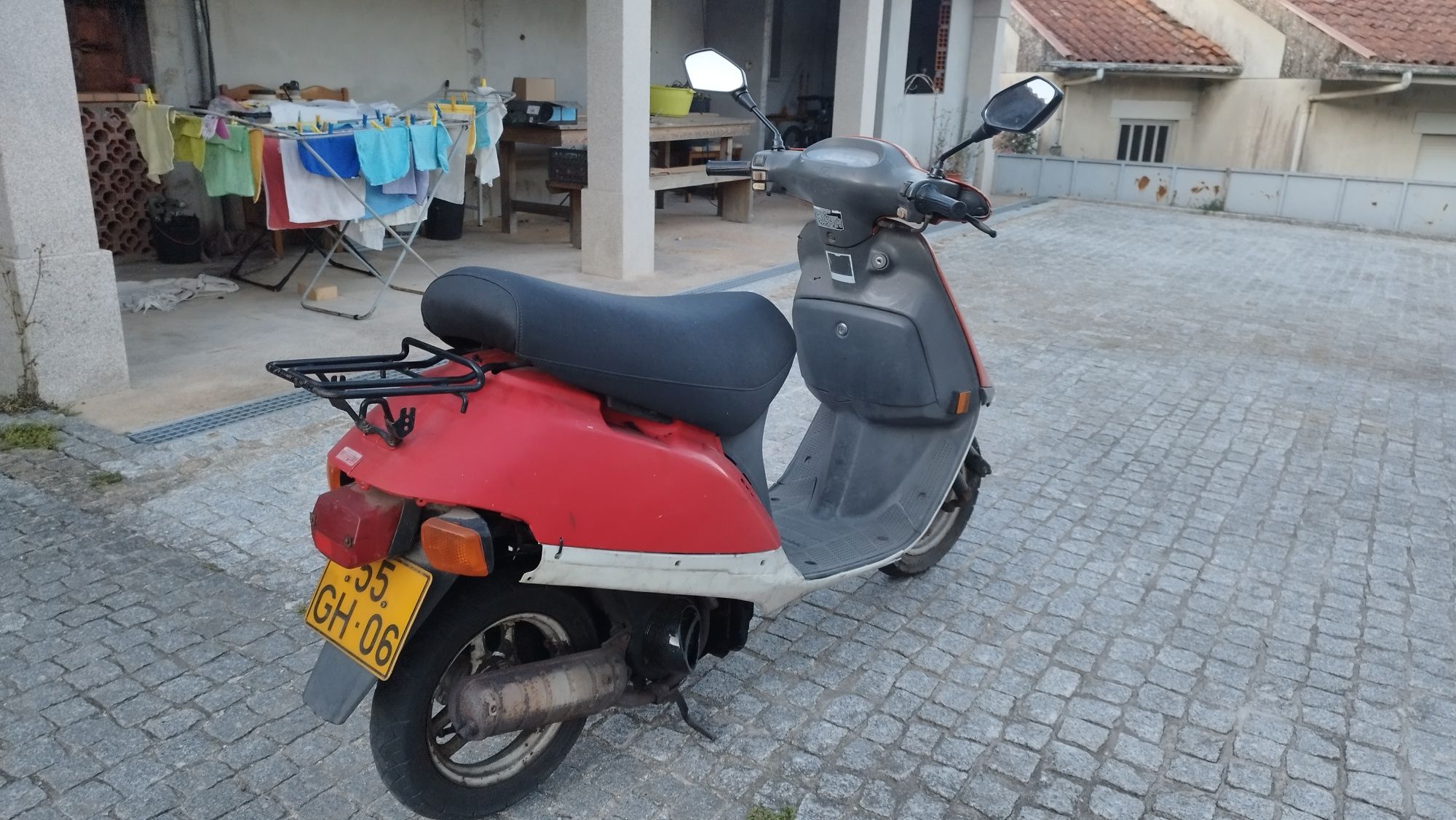 Honda Vision Met-In 50cc